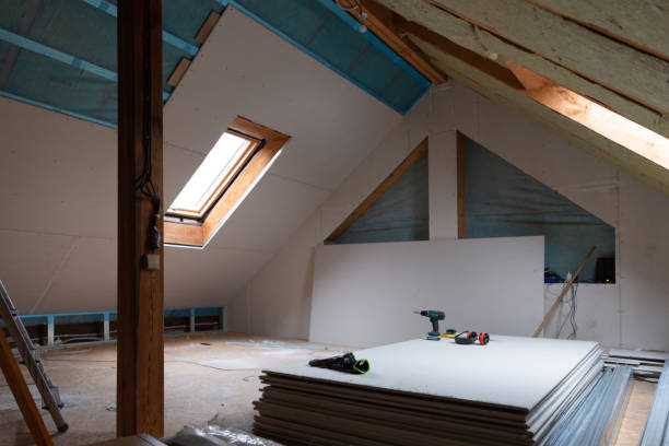 Best Spray Foam Insulation  in Stewart Manor, NY